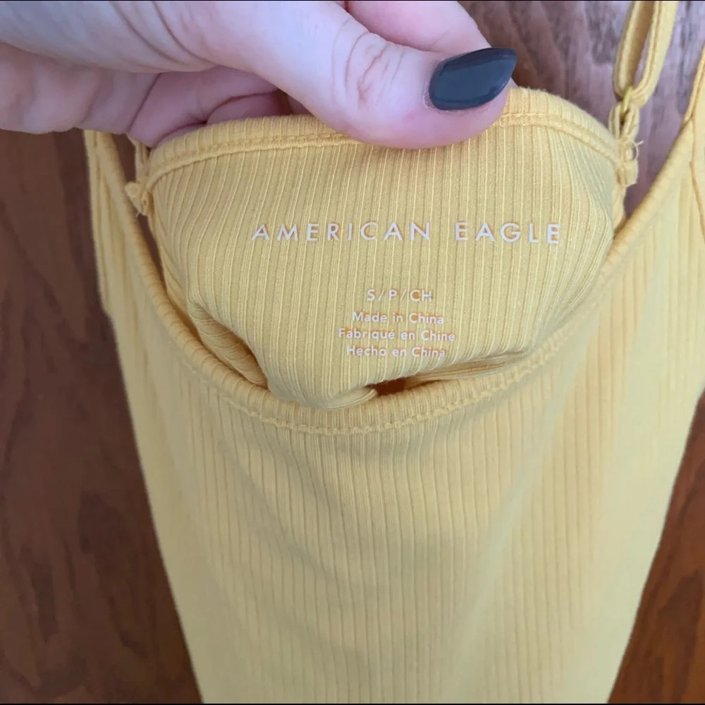 American Eagle Cropped Ribbed Tank - Picture 3 of 4